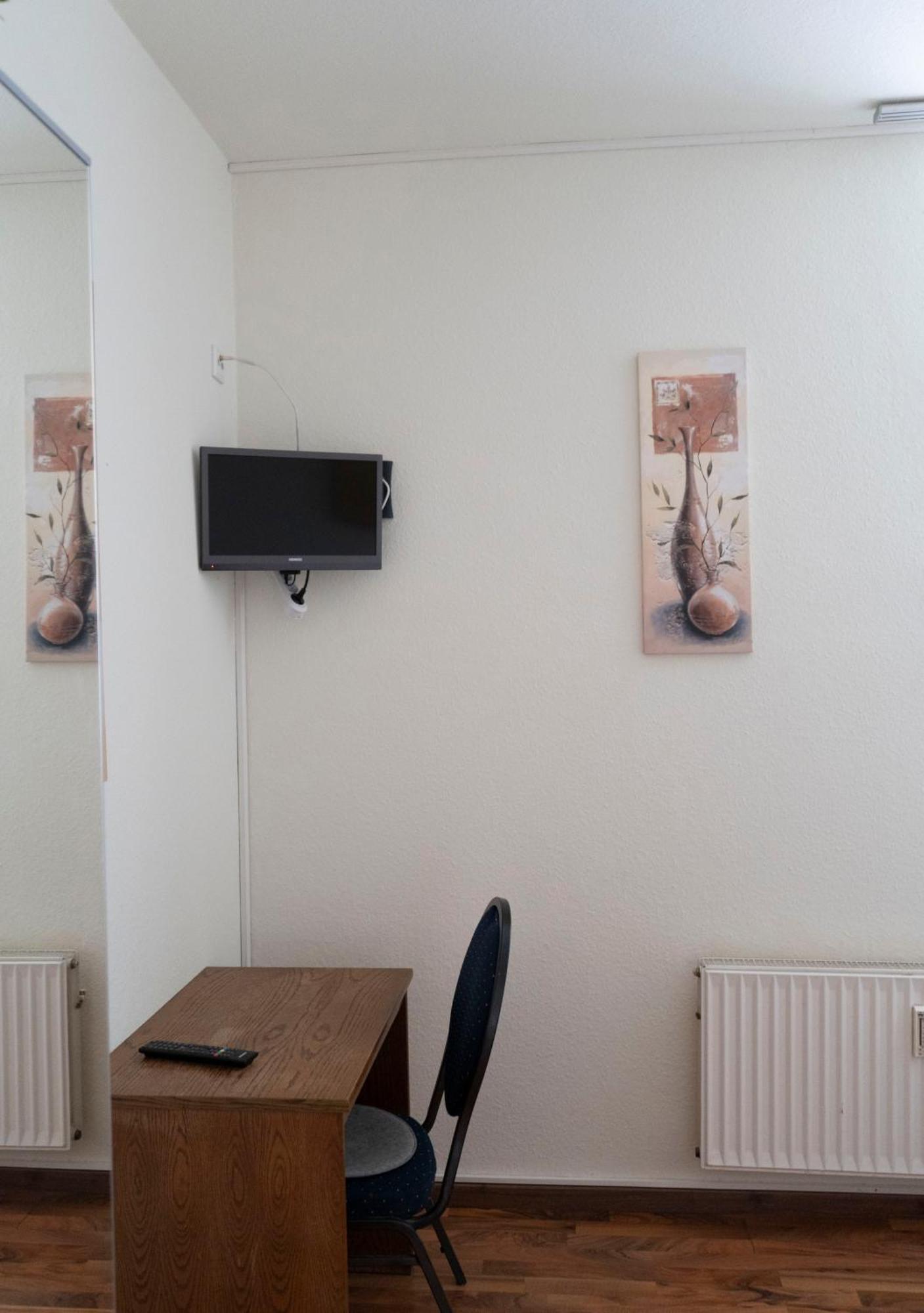 Gaststaette Zur Eiche Hotel ฮันโนเวอร์ ภายนอก รูปภาพ