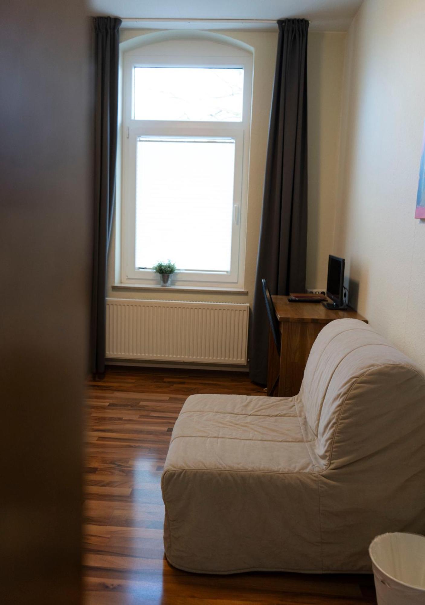 Gaststaette Zur Eiche Hotel ฮันโนเวอร์ ภายนอก รูปภาพ
