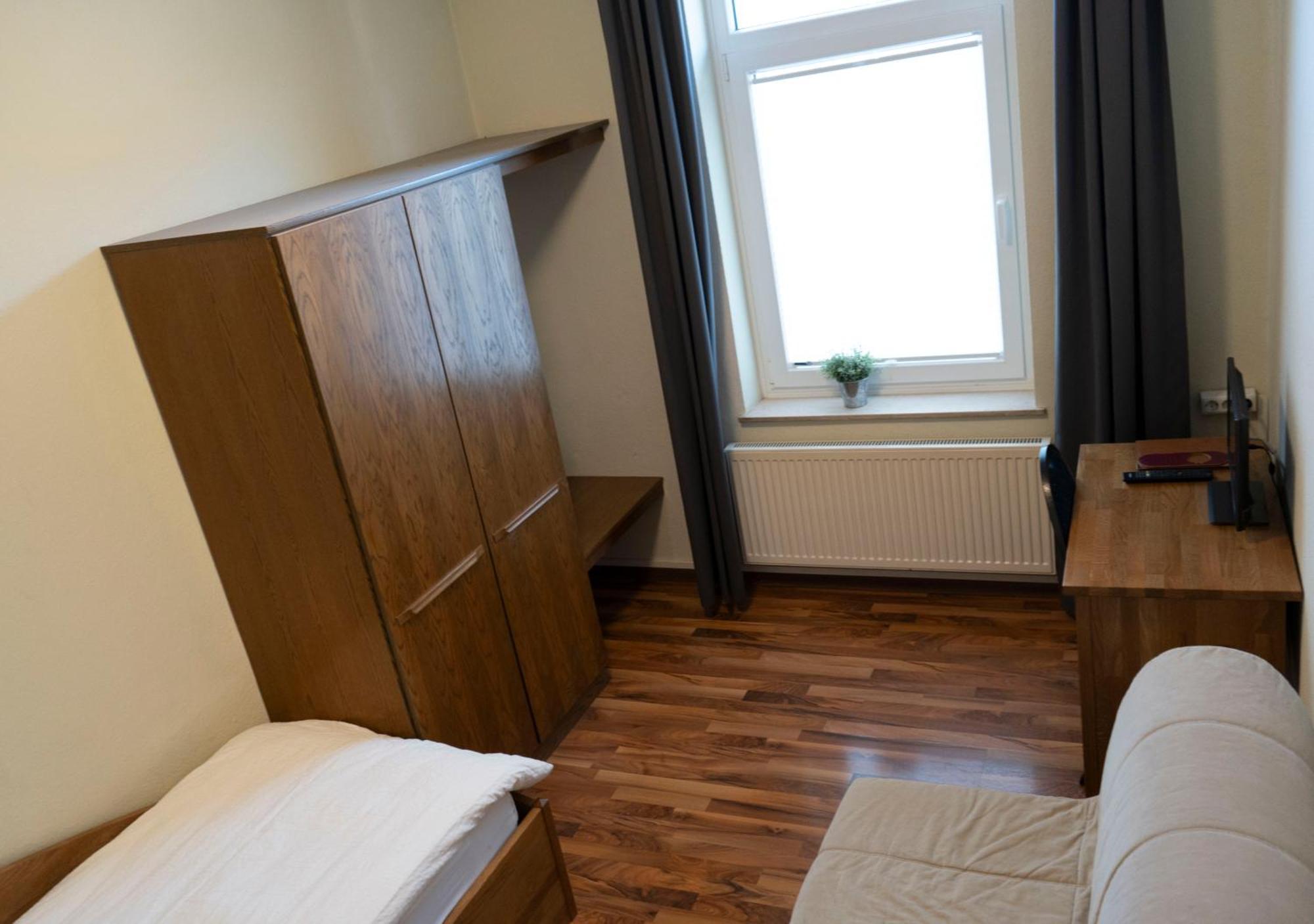 Gaststaette Zur Eiche Hotel ฮันโนเวอร์ ภายนอก รูปภาพ